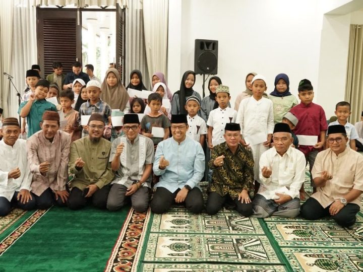 4 Yayasan dan Puluhan Mustahiq di Belitung Terima Bantuan dari Pemerintah Provinsi dan Baznas Bangka Belitung