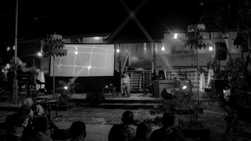 Konser Darat Pertemukan Arka Kinari dengan Stambul Fajar dan Suku Sawang
