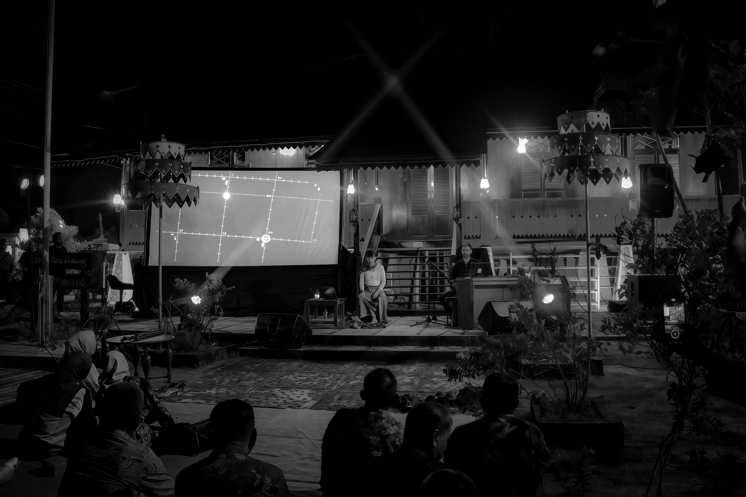 Konser Darat Pertemukan Arka Kinari dengan Stambul Fajar dan Suku Sawang
