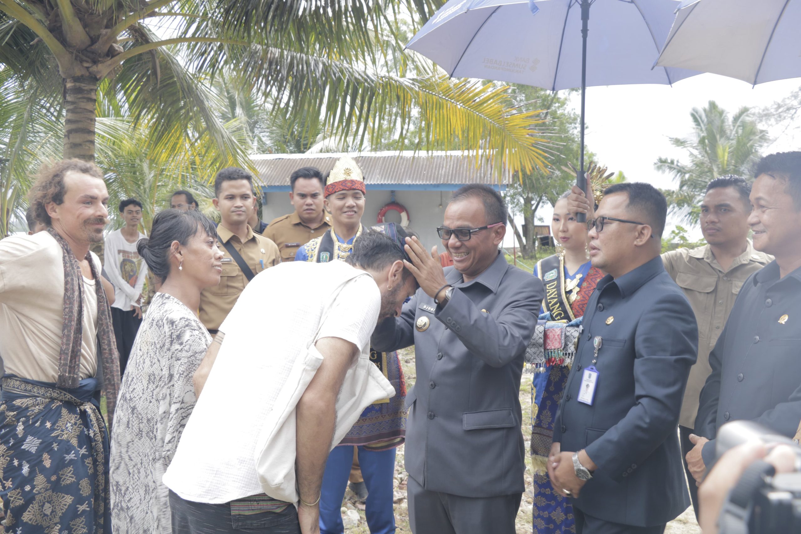 Sambut Arka Kinari, Bupati Berharap Kapal Ini Sempaikan Pesan Budaya dan Keindahan Pulau Belitung