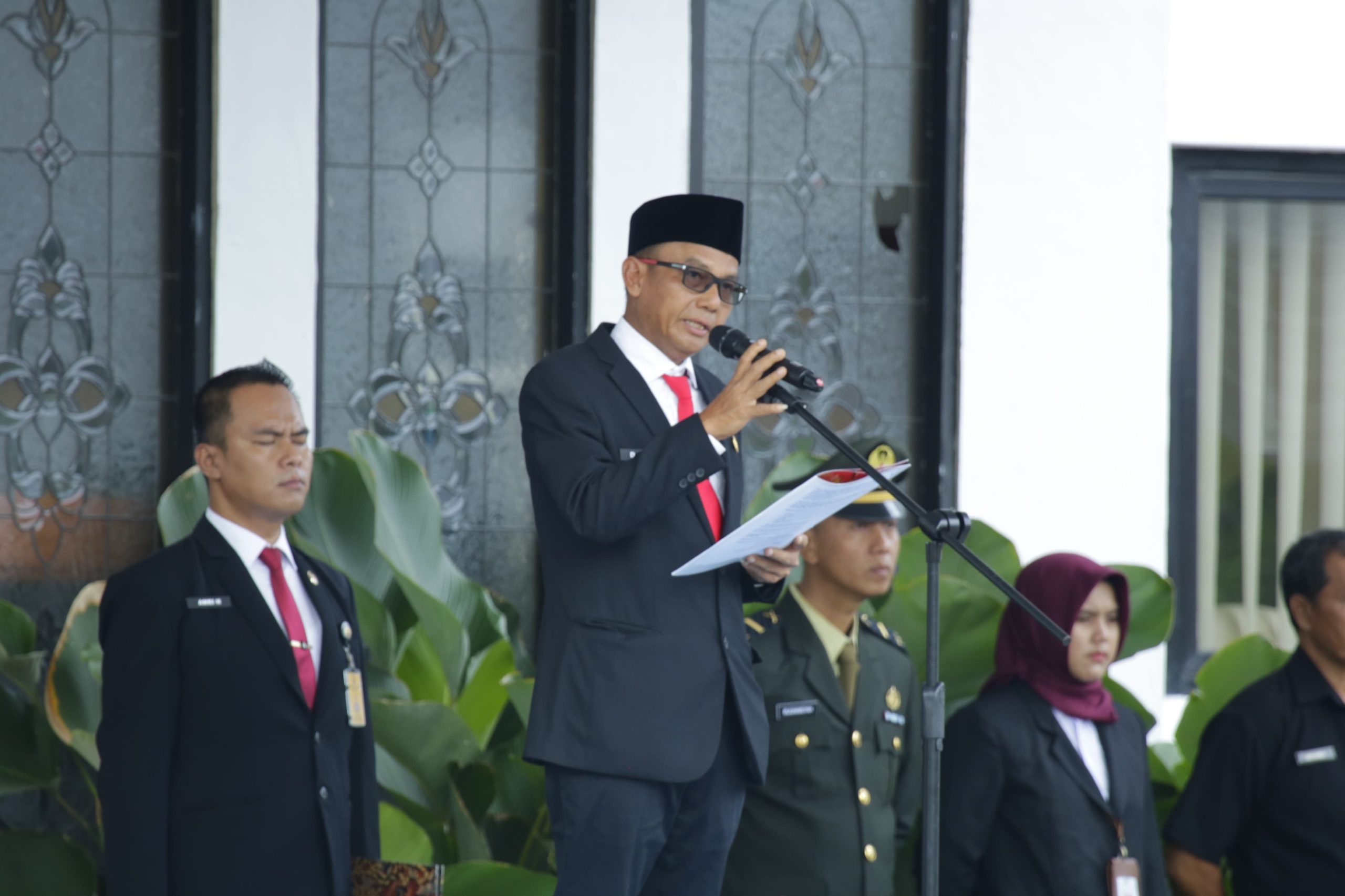 Bupati Belitung Ingatkan Ancaman Arus Informasi Global di Peringatan Hari Kesaktian Pancasila