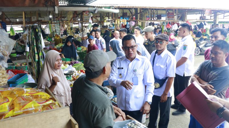 Temukan Indikasi Jual Beli Lapak, Wabup Belitung Akan Tata Ulang Pengelolaan Pasar Berehun