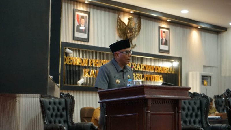 Bupati Belitung Sampaikan Proyeksi PAD Tahun 2025 dan 2026 Kepada Legislatif