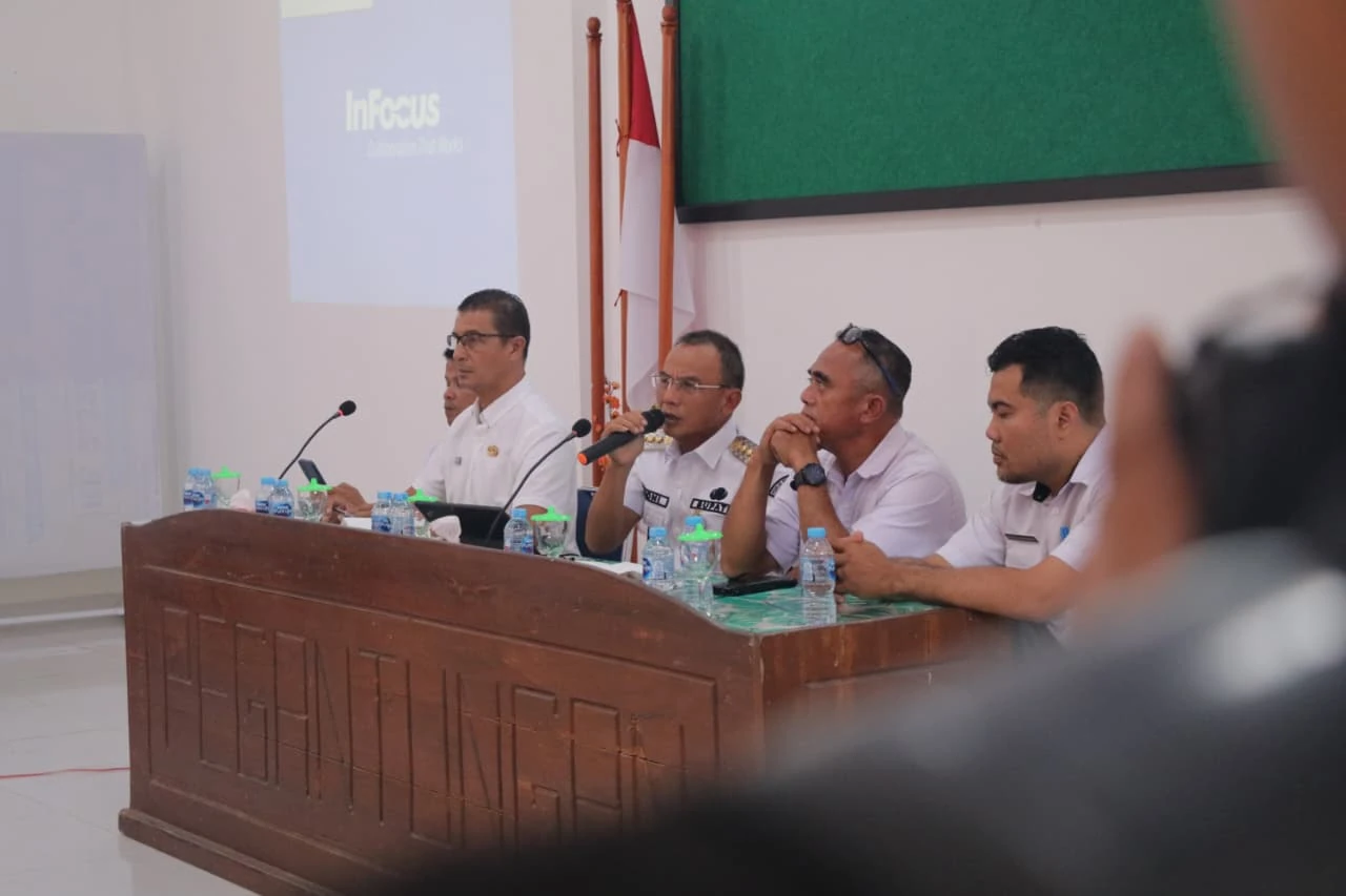 Bupati Belitung Dialogkan Solusi Permasalahan Pengangkutan Batu Bara PLTU, Keselamatan Masyarakat Jadi Prioritas