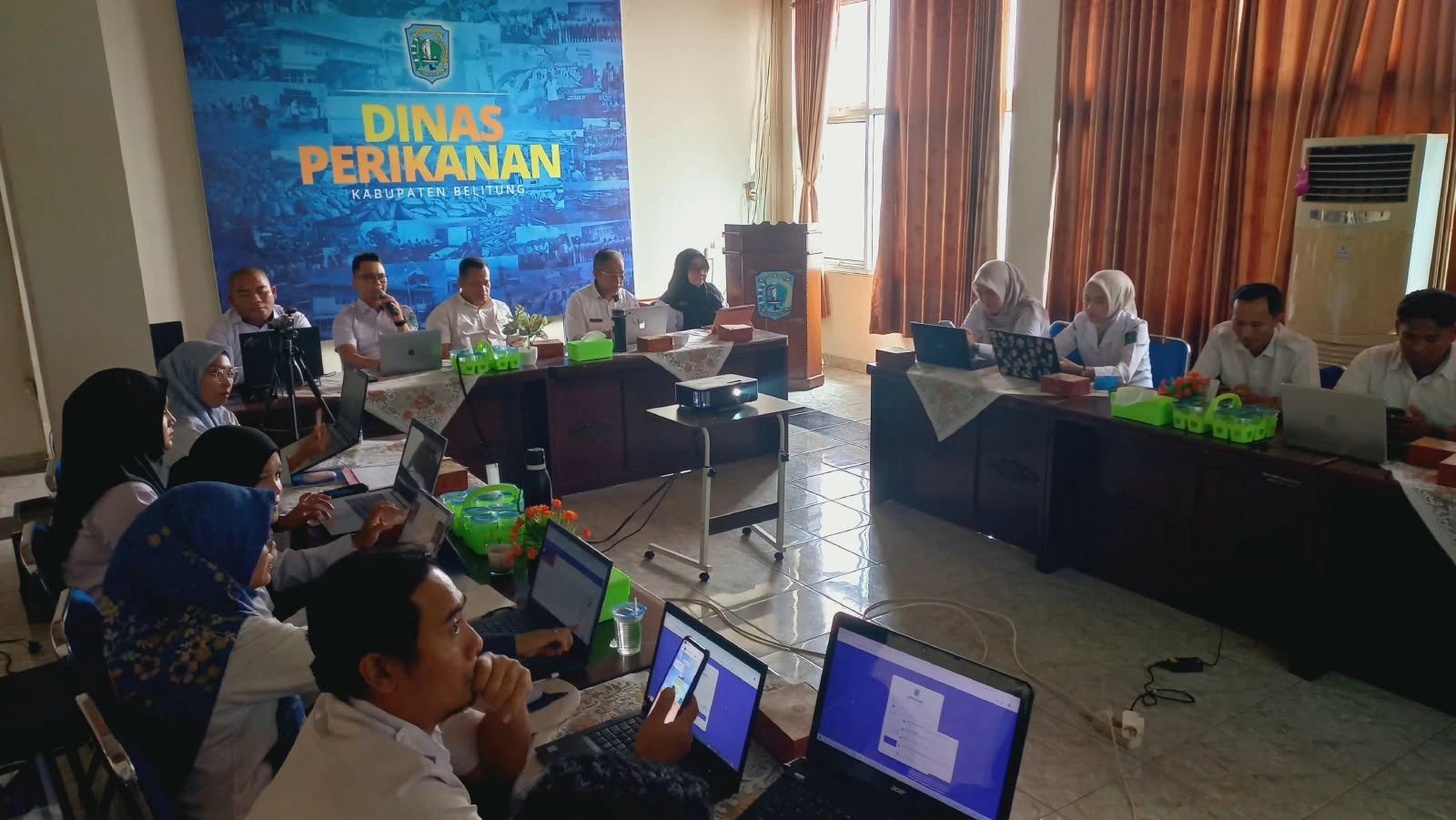 Dorong Digitalisasi Administrasi Kantor, Diskominfo Belitung Sosialisasikan Aplikasi Sirapat, Siapel dan Betamu