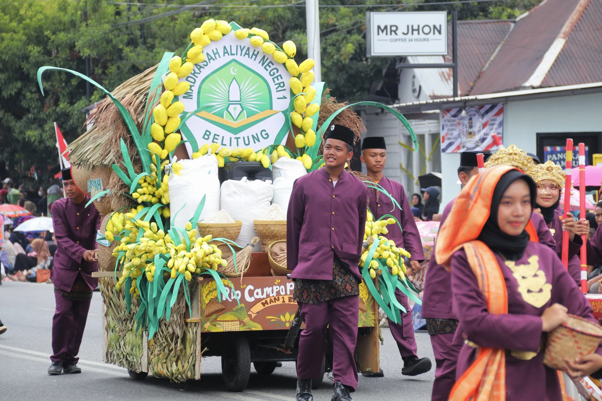 Karnaval Bhinneka Tunggal Ika Hadirkan Semangat Persatuan Lewat Budaya